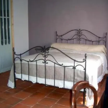 Buisson Et D'hote 3* Laruscade