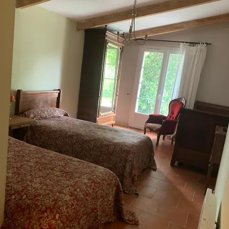 Buisson Et D'hote Bed & Breakfast